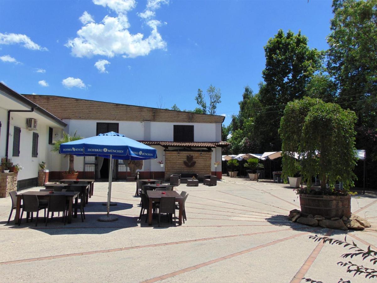 Casale Rurale Bed and Breakfast San Marco Evangelista Εξωτερικό φωτογραφία